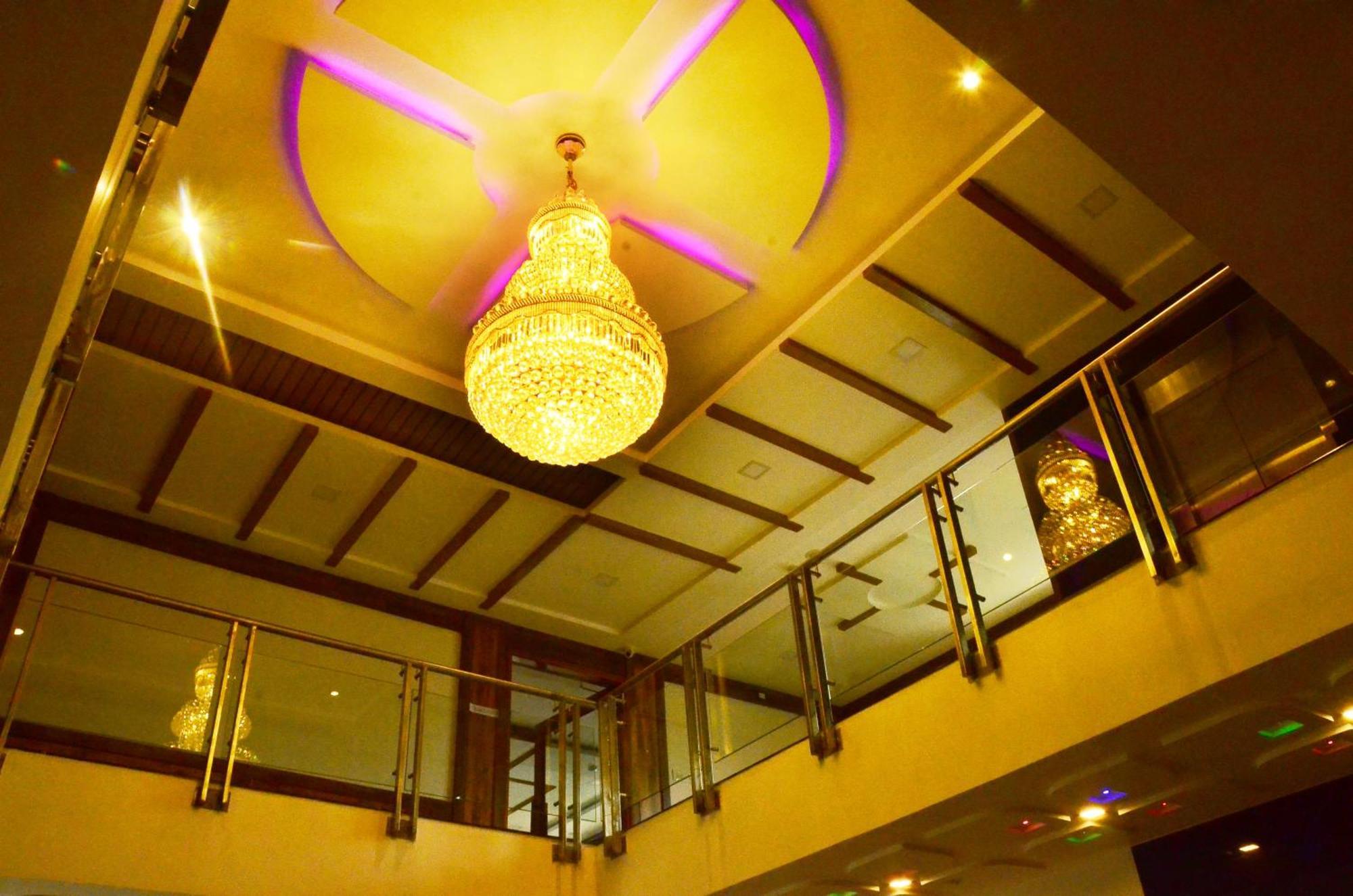 Hotel Agt Park 钦奈 外观 照片